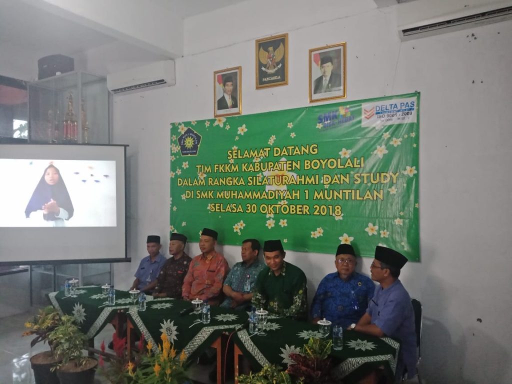 study banding muntilan