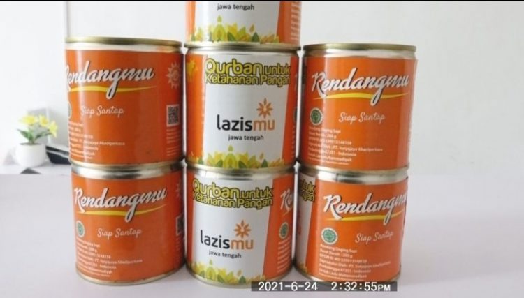 Sasar Daerah 3 T, Lazismu Bagikan Kurban Berupa Rendangmu