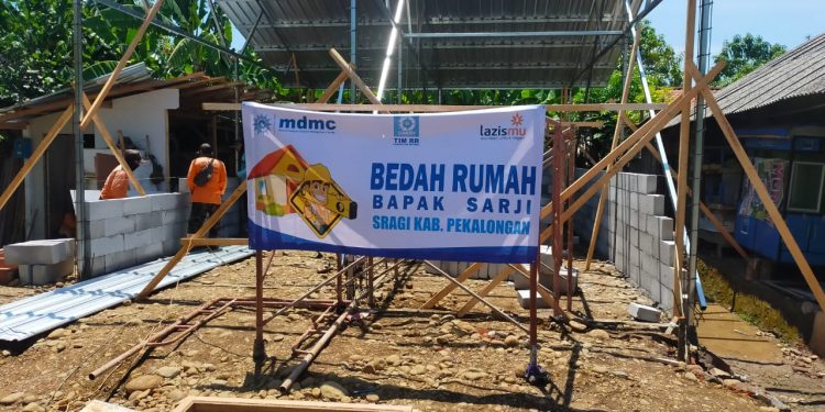 Lazismu Bedah Rumah Sarji, Seorang Marbot