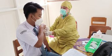 Tuntaskan Vaksinasi, SMK Muhammadiyah 2 Muntilan Siap Pembelajaran Tatap Muka