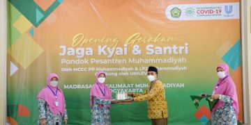 Gerakan Jaga Kyai dan Santri Dari MCCC