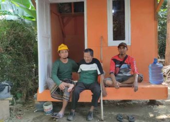 Sebelum Rumahnya Dibedah Lazismu, Safi’i Tidur Diatas Tanah