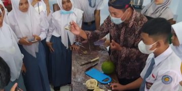 Program Presisi, SMA Muhammadiyah Borobudur Latih Siswa Produksi Kombucha