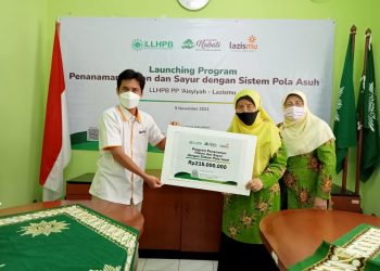 Lazismu Gandeng LLHB Aisyiyah Luncurkan Gerakan Penanaman Pohon dan Sayur Sistem Pola Asuh