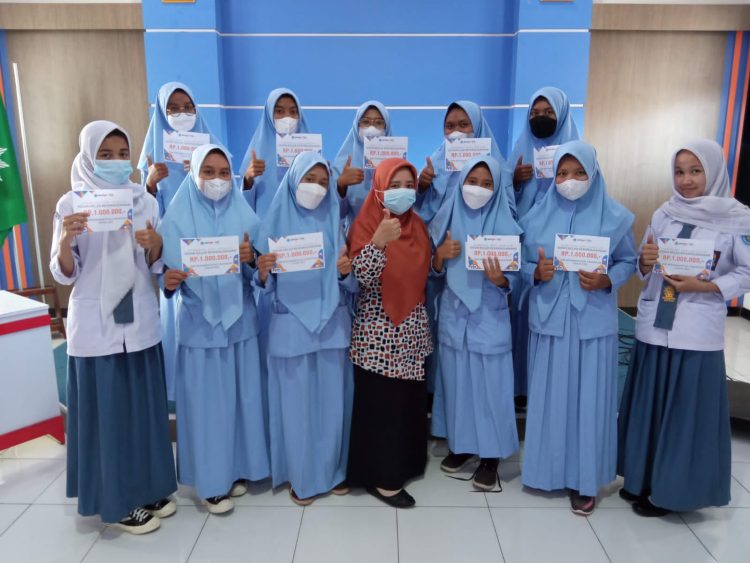 Dukung Usaha Siswa, SMK Muhammadiyah 2 Muntilan Suntikkan Dana Bergulir
