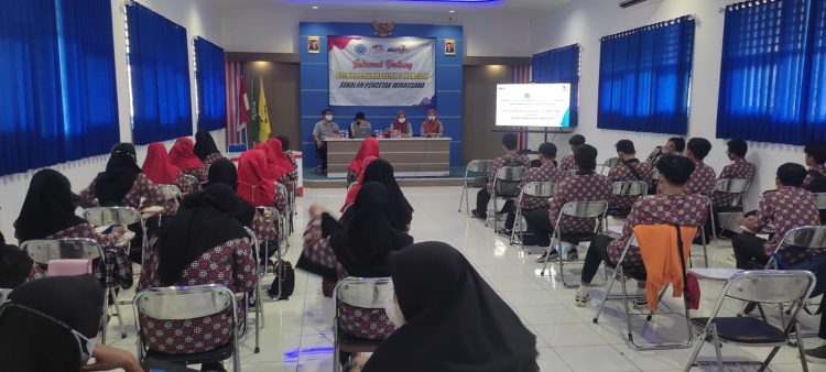 Siswa SMK Muhammadiyah 2 Muntilan Dibekali Ilmu Financial Technology