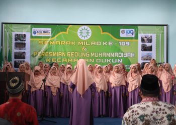 Keren! Santriwati MBS Mutu Dukun, Nyanyikan Mars Muhammadiyah Dengan Bahasa Arab