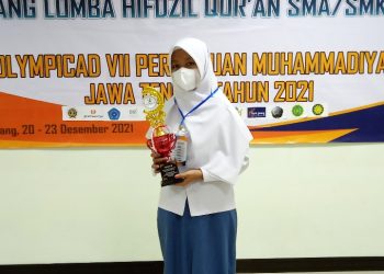 Siswi SMA Muhammadiyah 2 Muntilan Raih Juara 3 Hifzhil Qur’an pada OlympicAD VII Jawa Tengah