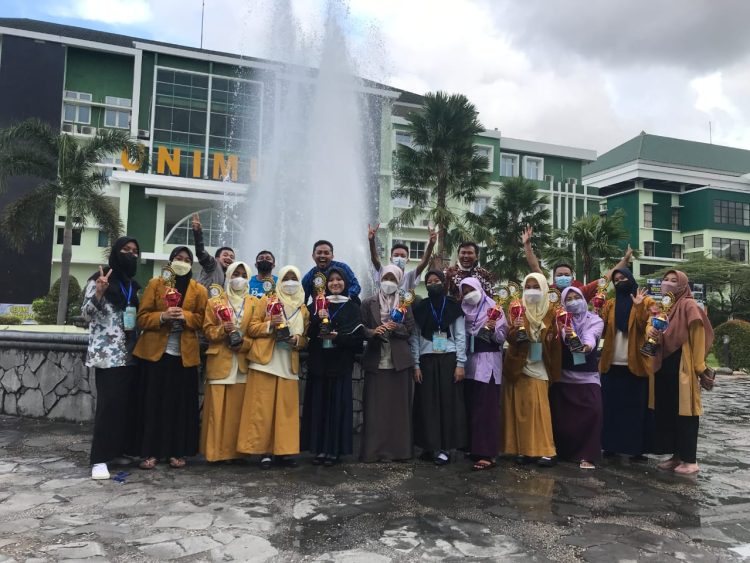 Bawa Pulang 10 Medali OlimpicAD VII, Kepala Sekolah Mplus: Kado Terindah Akhir Tahun