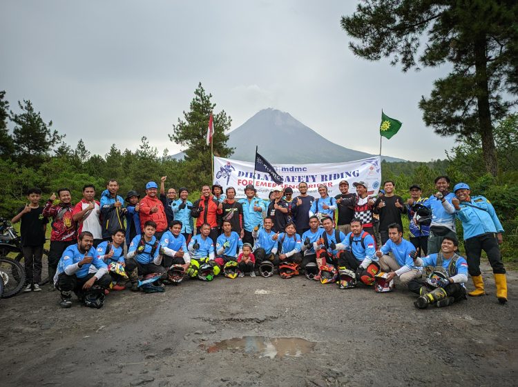 Relawan Muhammadiyah Dibekali Safety Riding, Siap Tangani Bencana di Medan Sulit