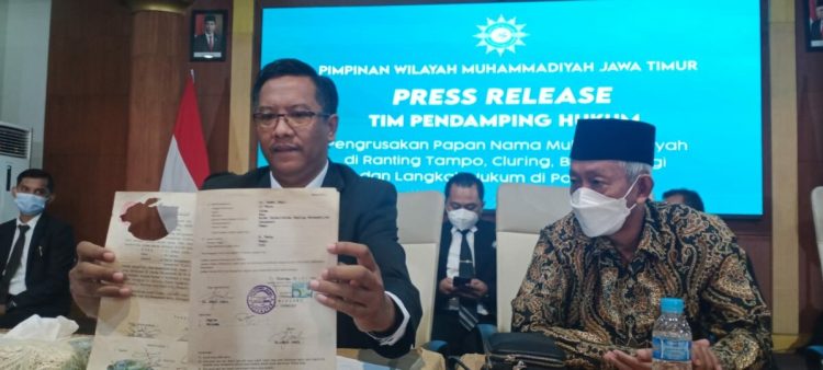 Press Release Muhammadiyah Jawa Timur: Meminta Pelaku Perusakan Plang, Untuk Memasang Kembali