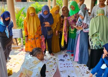 Sambut Rangkaian Muktamar 48, Lazismu Gelar Pelatihan Ecoprint