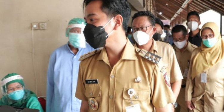 Muktamar 48 Bakal Gunakan Stadion Manahan, Gibran: Saya Rekomensasikan Panggung Seperti APG 2022