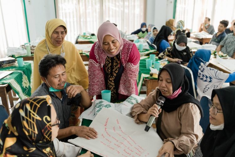 Dorong Pengurangan Plastik Sekali Pakai di Pasar, Aisyiyah dan Pedagang Pasar Ikuti Pelatihan “Pasarku Tempat Ibadahku”
