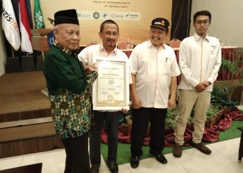 Lazismu Kabupaten Pekalongan Raih Penghargaan Penghimpunan Dana Qurban Rendangmu