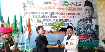 Tanam Pohon, Kolaborasi Lazismu dan Pimpinan Pusat Pemuda Muhammadiyah