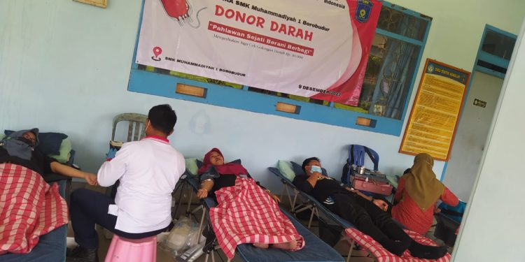 Usai Vakum Selama Pandemi, SMK Muhammadiyah 1 Borobudur Kembali Gencarkan Donor Darah