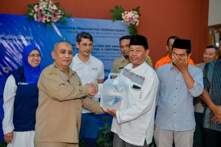 MDMC Salurkan Bantuan Dari Singapura Kepada 1000 KK Di Lereng Merapi