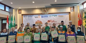 210 Driver Ambulan MU dapat Kado Ramadhan dari Lazismu DIY
