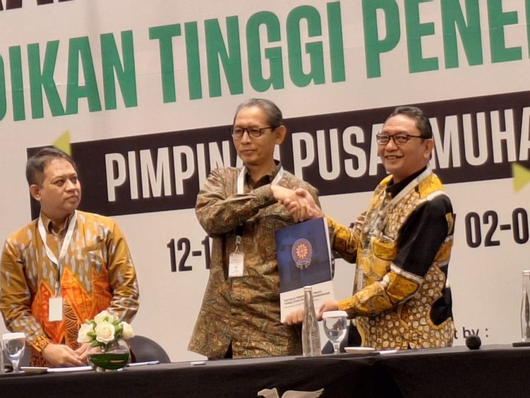 Majelis Diktilitbang dengan MPM PP Muhammadiyah rajut kebersamaan dalam Pemberdayaan dan Pengentasan Kemiskinan 