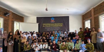 Al Falah Foundation Salurkan Beasiswa Ke Pondok Pesantren Senilai Rp. 221.400.000