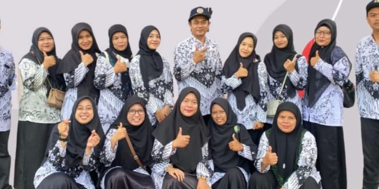 Peran Perpustakaan Dalam Peningkatkan  Literasi Di SD Muhammadiyah Domban, Margorejo, Tempel, Sleman