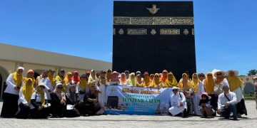 Membangkitkan Semangat Wisata Religi Di Kalangan Ibu-ibu ‘Aisyiyah Kec. Salam Kab. Magelang