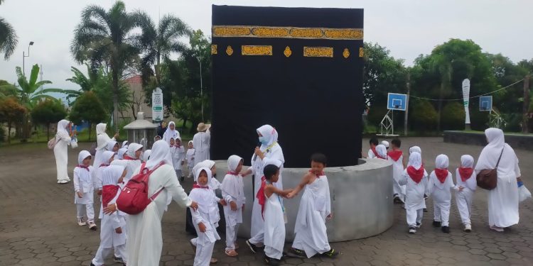 Manasik Haji PAUD Aisyiyah se-Kabupaten Pekalongan
