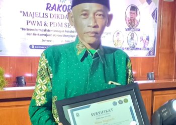 Tokoh Muhammadiyah Gunungpring Memperoleh Penghargaan dari Majelis Dikdasmen PP Muhammadiyah