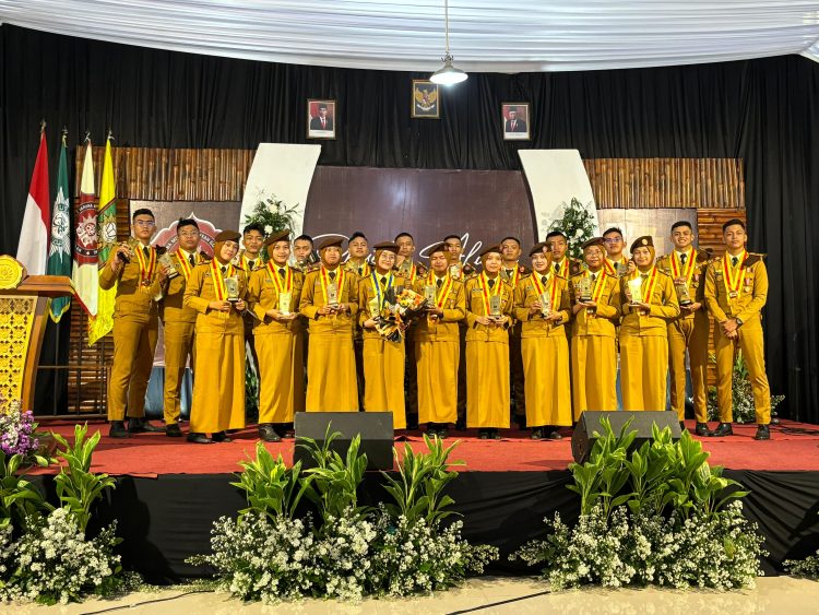 SMA Taruna Muhammadiyah Gunungpring Laksanakan Penutupan Pendidikan