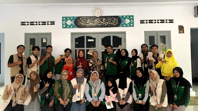 Sosialisasi dan Pelatihan Bahasa Arab dengan Topik “Pembelajaran Kosa Kata Hewan di dalam Al-Qur’an”