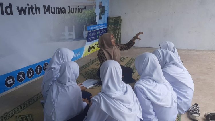 Konseling Kelompok di Sekolah Menjadi Salah Satu Bentuk Dukungan Emosional Kepada Siswa