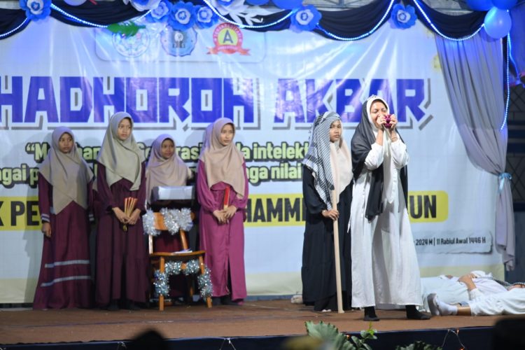 Muhadhoroh Akbar MTs/MBS Muhammadiyah I Dukun, Kembangkan Bakat Seni Santri