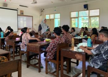 Mahasiswa PPG Prajabatan UAD Sukses Laksanakan Layanan Bimbingan Klasikal Dengan Tema Karier di SMA Negeri 1 Kalasan