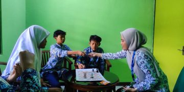 Eksplorasi Emosi yang Beragam melalui Permainan Ular Tangga: Sebuah Media Inovatif dalam Bimbingan Kelompok