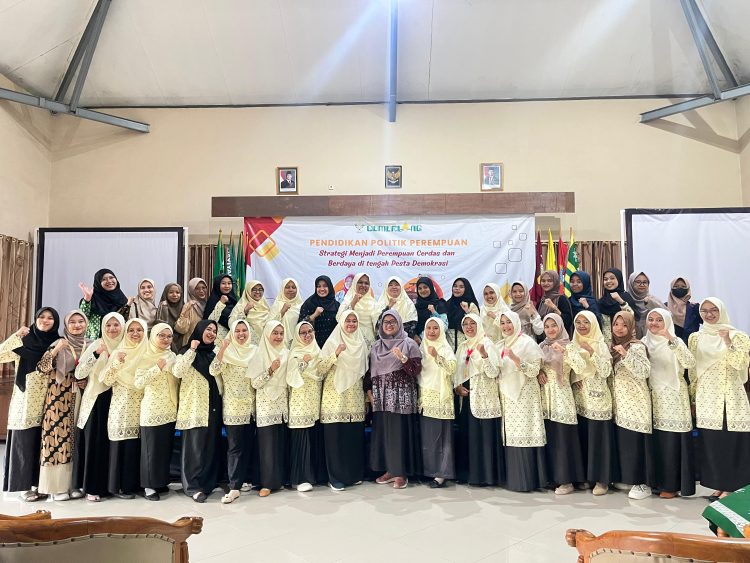 Bentuk Penyetaraan Perempuan, PDNA Kabupaten Magelang Udarakan Pendidikan Politik Perempuan Pertama