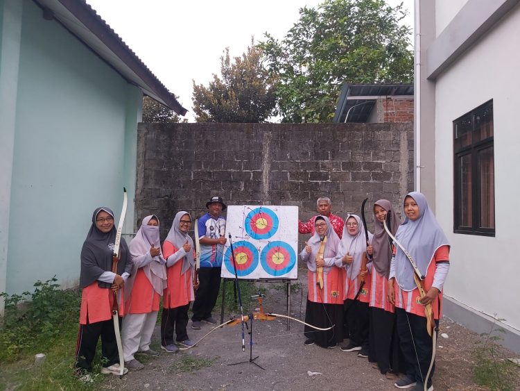 Latihan Panahan Bersama ‘Aisyiyah: Membangun Kebugaran dan Semangat Dakwah