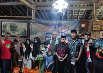 BikersMu Chapter Lumajang Korwil Jatim bersama Lazismu Kab. Lumajang Jatim Aksi Berbagi di Gucialit