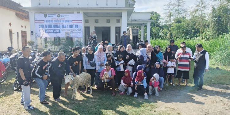 Komunitas Motor BikersMu Blitar: Qurban Sambil Touring dan Berdakwah