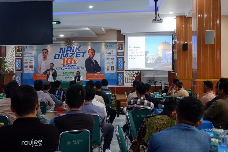 MEK PDM Solo Gandeng SUMU Gelar Pelatihan Digital Marketing