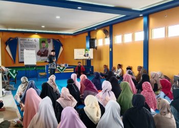 Dihadiri Ratusan Jamaah, Ust. Ridlo Berikan Kajian Inspiratif Di SMP Mutual Kota Magelang