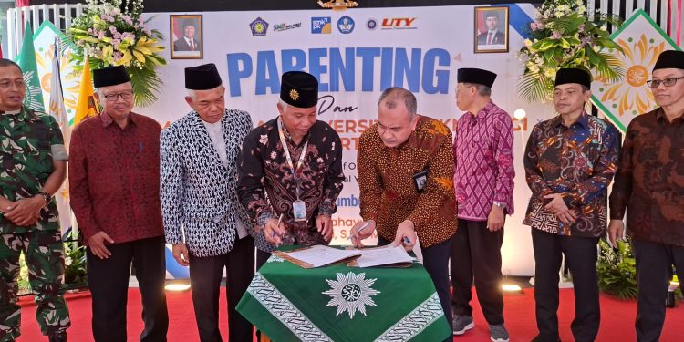 Tingkatkan layanan siswa, SMK Muhammadiyah 1 Muntilan kerjasama dengan Universitas Teknologi Yogyakarta
