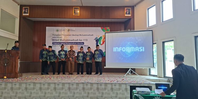 PCM Muntilan Selenggarakan Pengajian Penguatan Ideologi pada Milad ke-113 Muhammadiyah