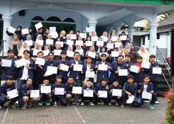 Bangun Pondasi Keislaman, Mahasiswa FAI UNIMMA Ikuti Pesantren Mahasiswa di Almatera Temanggung