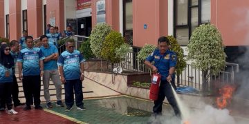 Mahasiswa FH UM Magelang Ikut Andil Dalam Penanggulangan Bencana dan Kebakaran Selama Magang di PN Wates