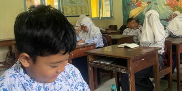 Mahasiswa Universitas Muhammadiyah Magelang Upaya Dalam Mencetak generasi Qur’ani melalui pembinaan Tahfidz Al-Qur’an Di MIM Blondo