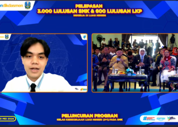 Luncurkan Program SMK 3+1, Menteri Abdul Mu’ti Kagum dengan Zidni Siswa SMK Muhammadiyah 2 Muntilan