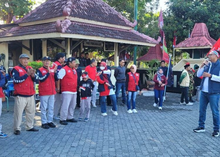 BikersMU Klaten Rayakan Kemerdekaan dengan Touring 100 Km, Tebar Air Bersih hingga Donasi untuk NTT