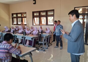 SMP MPlus Gunungpring Diproyeksikan Jadi Pilot Program Mandarin dan AI, Buka Jalan Pendidikan Bertaraf Global